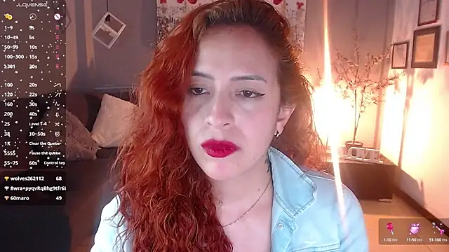 Snapshot of sahra_taylor_ chatting on 03-12-25, 08:10 sahra taylor online show from 03-12-25, 08:10