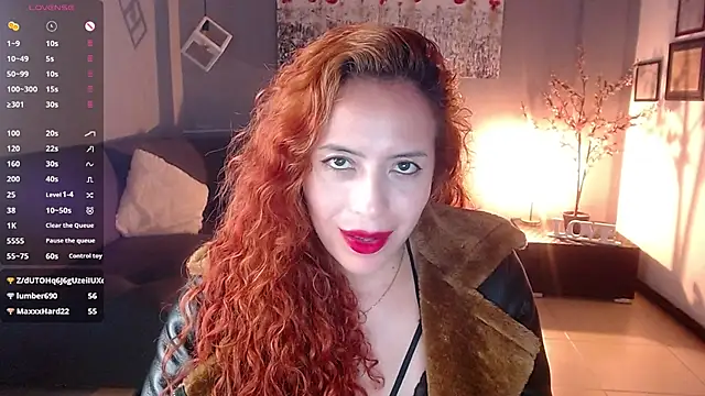 Snapshot of sahra_taylor_ chatting on 03-16-25, 08:54 sahra taylor online show from 03-16-25, 08:54