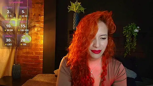 Snapshot of sahra_taylor_ chatting on 10-14-25, 05:58 sahra taylor online show from 10-14-25, 05:58