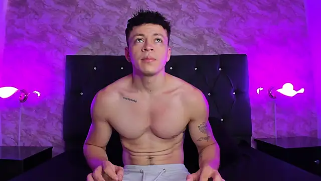 Angel Cuervo online show from 10-07-25, 12:46