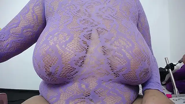 Nicol Love0 online show from 10-07-25, 11:40