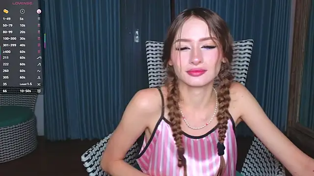 Snapshot of candyboofairy chatting on 03-02-26, 04:03 candyboofairy online show from 03-02-26, 04:03