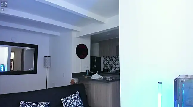 Snapshot of tony_muscle chatting on 02-13-25, 12:13 tony muscle online show from 02-13-25, 12:13