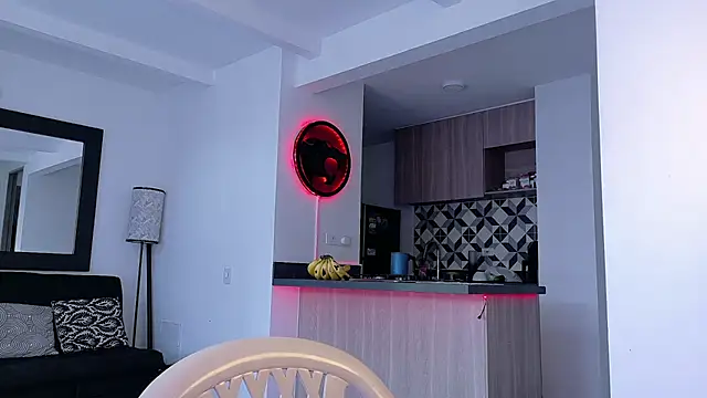 Snapshot of tony_muscle chatting on 09-14-25, 09:47 tony muscle online show from 09-14-25, 09:47