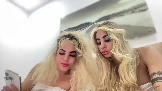 Susandolls online show from 10-20-25, 10:05