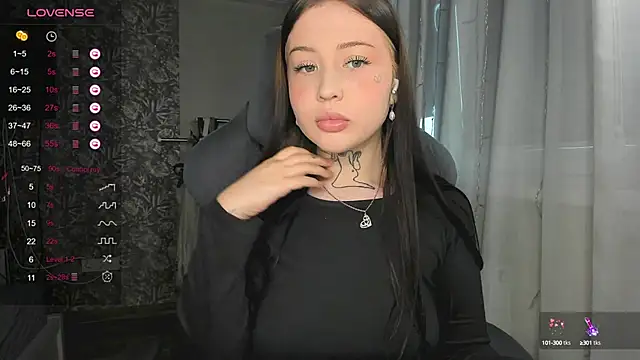 kate8ketee8 online show from 12-23-24, 11:57