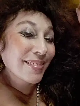 GypsyEsmeralda online show from 12-01-25, 05:18