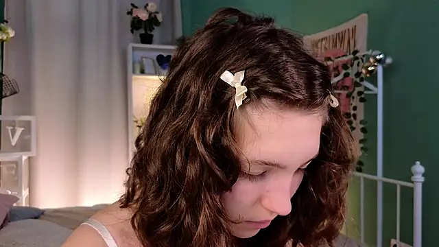 Snapshot of cherry_lea chatting on 01-04-25, 11:54 cherry lea online show from 01-04-25, 11:54