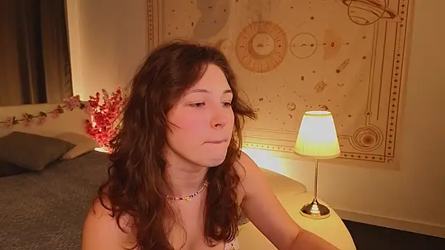 Snapshot of cherry_lea chatting on 02-16-25, 05:59 cherry lea online show from 02-16-25, 05:59