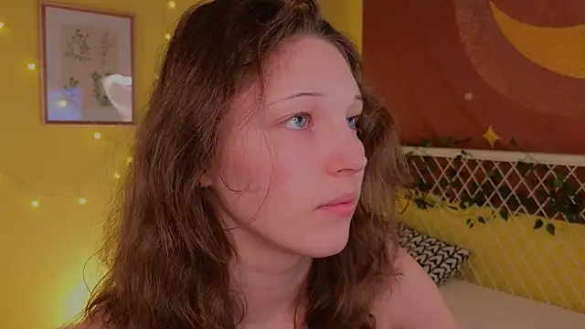 Snapshot of cherry_lea chatting on 11-23-25, 05:24 cherry lea online show from 11-23-25, 05:24