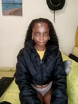 FreakySag 8888 online show from 10-17-25, 05:21