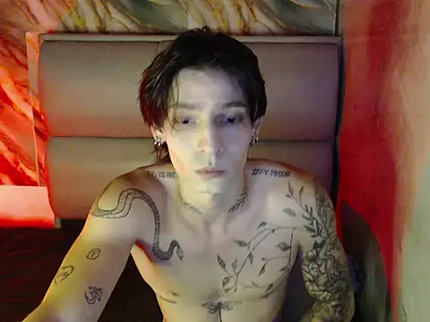 Snapshot of Apolo_Hidalgo01 chatting on 10-16-25, 10:00 Apolo Hidalgo01 online show from 10-16-25, 10:00