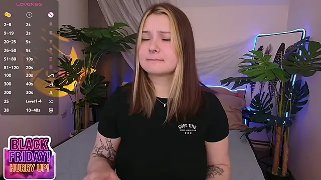 Alice Walters online show from 11-23-25, 03:34