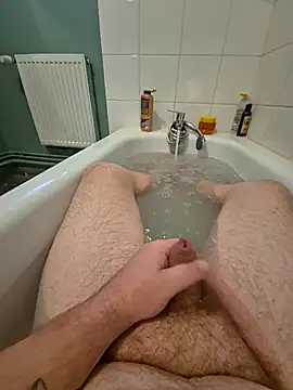 Snapshot of Ragnar-59 chatting on 11-22-25, 07:18 Ragnar-59 online show from 11-22-25, 07:18