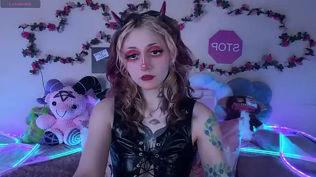  Devill Baby online show from 05-15-26, 05:20