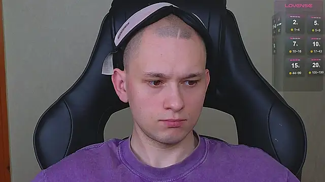 STRONGBEAUTY282 online show from 12-12-24, 08:57