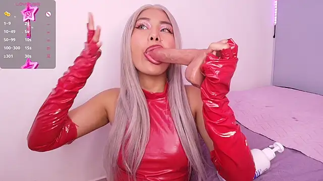 Missslunaa online show from 03-17-25, 10:06