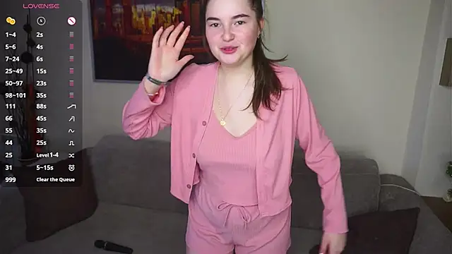 Snapshot of CathrynDail chatting on 02-27-26, 06:13 CathrynDail online show from 02-27-26, 06:13