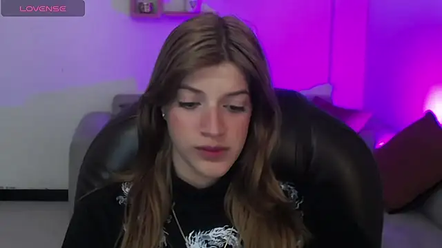 Nora Vennucci online show from 02-01-25, 07:44