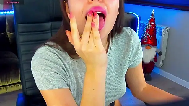 LanaRhoades s online show from 12-12-24, 05:20