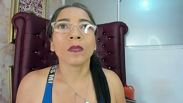 Snapshot of mature_bigass__ chatting on 01-15-25, 04:00 mature bigass online show from 01-15-25, 04:00