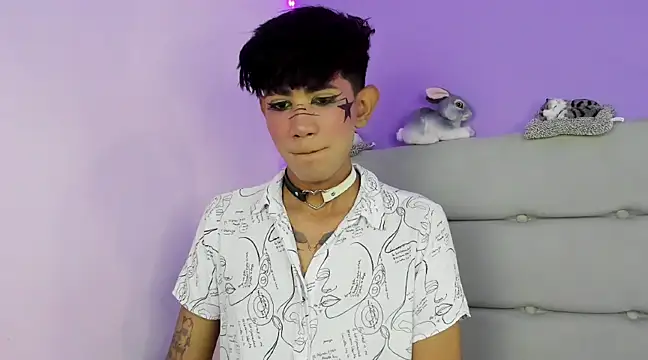 andrew uwu  online show from 03-18-25, 07:53