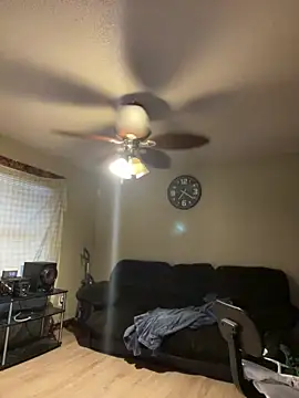 Snapshot of prettyrichie chatting on 02-17-26, 10:38 prettyrichie online show from 02-17-26, 10:38