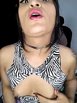 Snapshot of Pussycat_9999 chatting on 02-09-26, 11:20 Pussycat 9999 online show from 02-09-26, 11:20