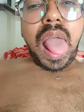 Snapshot of Hotrayyy chatting on 12-28-24, 10:25 Hotrayyy online show from 12-28-24, 10:25