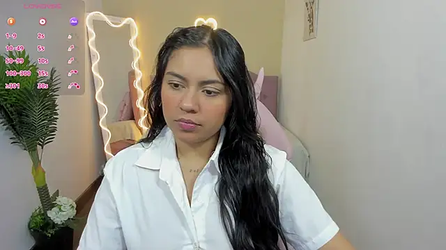 Snapshot of kendra_tay chatting on 01-24-25, 03:22 kendra tay online show from 01-24-25, 03:22