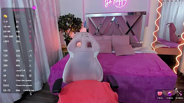 Snapshot of Daphnne_tay chatting on 03-03-25, 03:19 Daphnne tay online show from 03-03-25, 03:19