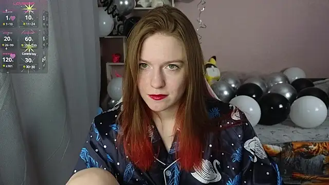 Snapshot of CassieJuice69 chatting on 12-17-24, 02:00 CassieJuice69 online show from 12-17-24, 02:00