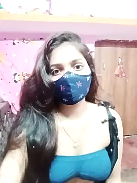 Snapshot of Cute-Simmi chatting on 12-09-24, 09:39 Cute-Simmi online show from 12-09-24, 09:39