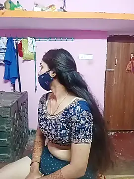 Snapshot of Cute-Simmi chatting on 12-10-24, 05:55 Cute-Simmi online show from 12-10-24, 05:55