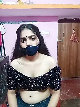 Snapshot of Cute-Simmi chatting on 01-01-25, 12:44 Cute-Simmi online show from 01-01-25, 12:44