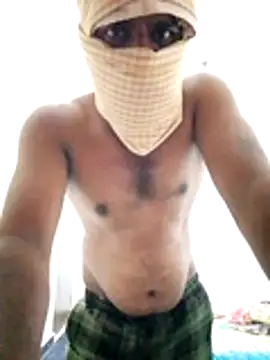 Snapshot of Hari662 chatting on 11-23-25, 02:17 Hari662 online show from 11-23-25, 02:17