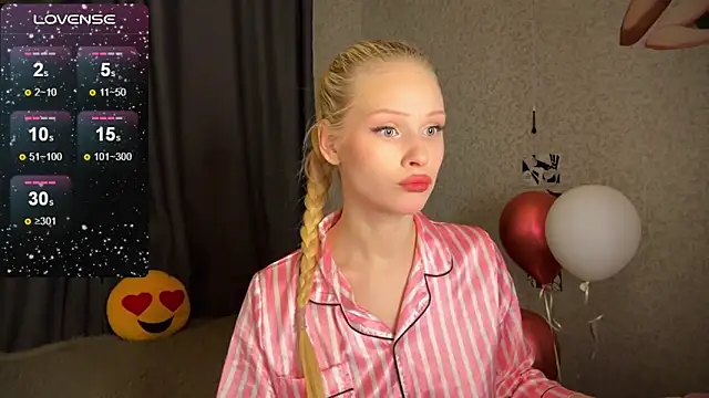 lisa barbie online show from 12-21-24, 03:58