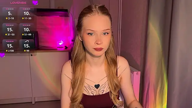 Snapshot of lisa_barbie chatting on 02-24-26, 07:34 lisa barbie online show from 02-24-26, 07:34