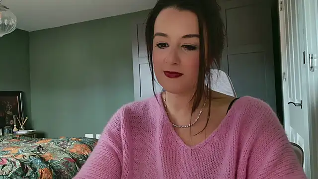 flatwhite0 online show from 12-09-24, 10:54