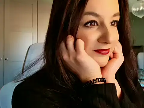 flatwhite0 online show from 02-27-25, 09:32