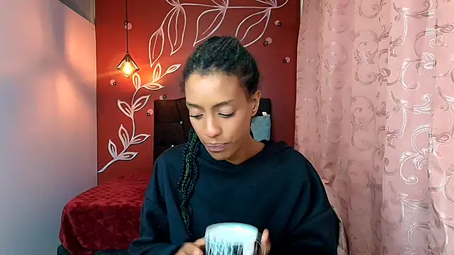 Zia Green online show from 01-07-25, 03:33