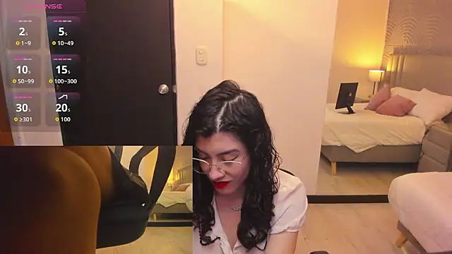 Snapshot of JaneLondon chatting on 03-04-26, 03:40 JaneLondon online show from 03-04-26, 03:40