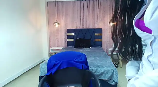 Asly Morgan online show from 02-14-25, 06:34