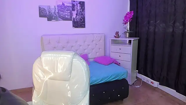 Amy Kiitty  online show from 03-20-26, 01:16