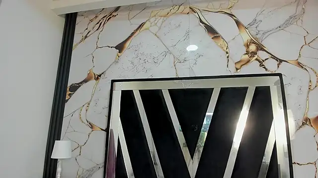 KarinaSimonz online show from 11-04-25, 07:24