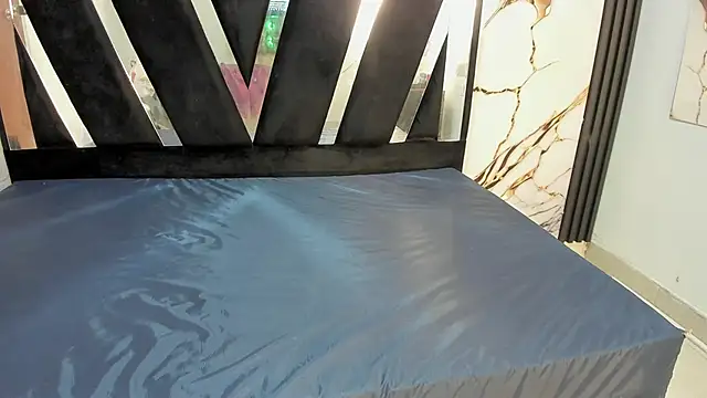 KarinaSimonz online show from 11-07-25, 07:25