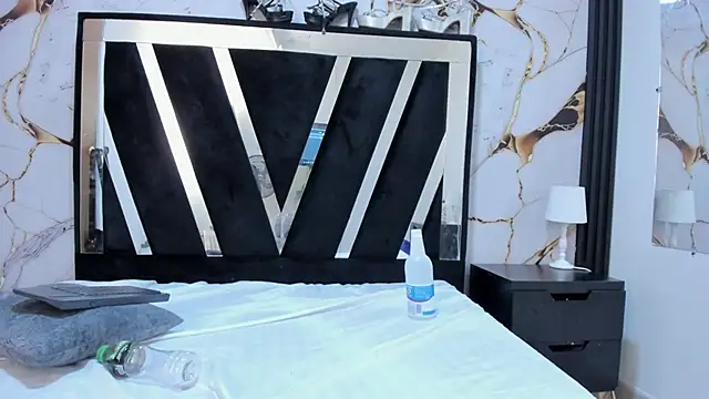 KarinaSimonz online show from 02-19-26, 08:05