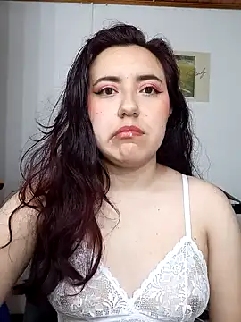 Emi chik online show from 01-19-25, 11:01