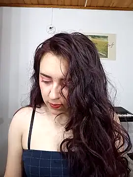 Emi chik online show from 01-22-25, 11:23