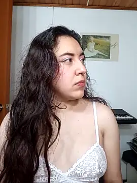 Emi chik online show from 09-13-25, 11:10